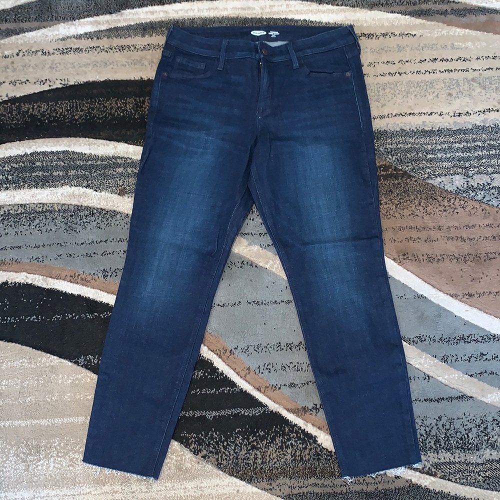 Old Navy size 12 jeans- rockstar super skinny ankle mid rise